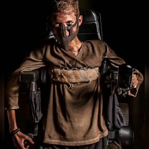 mad-max-wheelchair-cosplay-bloodbag-ben-carpenter-3